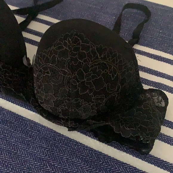 Victoria’s Secret Dream Angels Push Up Bra - Picture 2 of 8